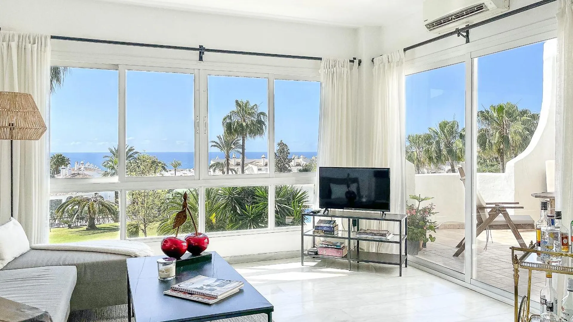 J07 Jardines 4 - Apartment location